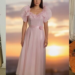 Elegant Pink Maxi Dress with Floral Detail